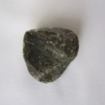 سنگ لابرادوریت راف رنگین کمان 106 گرمی